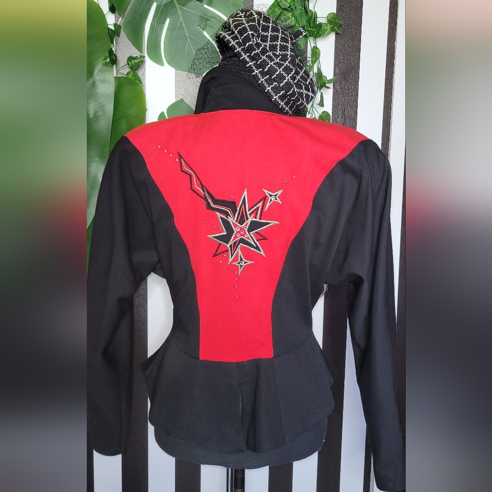 Cache Jacket - Picture 3 of 4